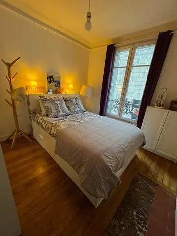 Appartement Haussmannien Lumineux, 2 Chambres. Parigi Appartamento