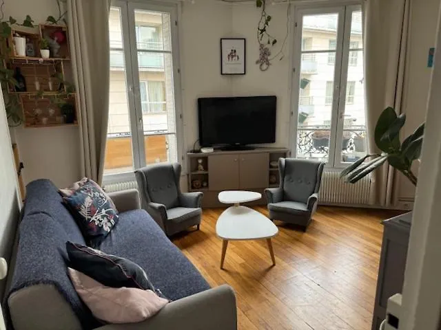 Appartement Haussmannien Lumineux, 2 Chambres. Párizs 0*,  Franciaország