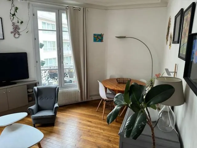 Apartman Appartement Haussmannien Lumineux, 2 Chambres. Párizs